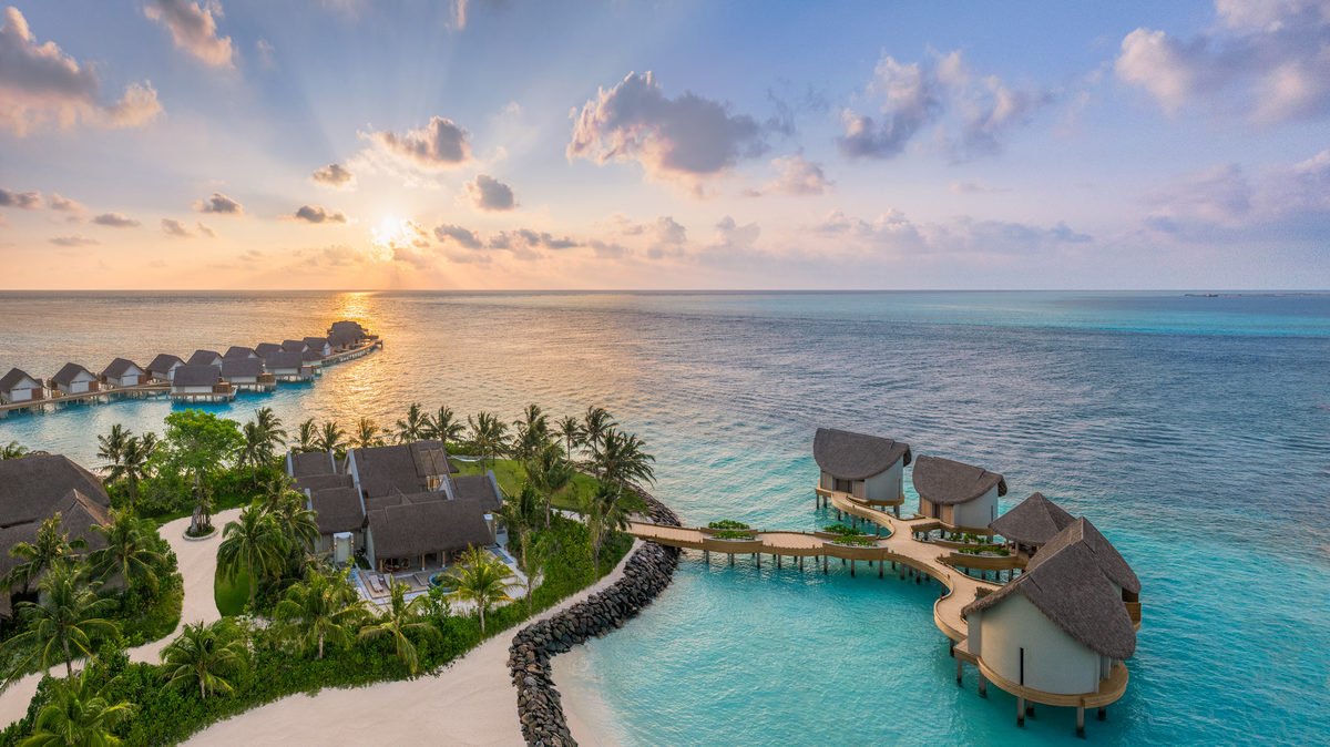JW Marriott Kaafu Atoll Island Resort - gallery