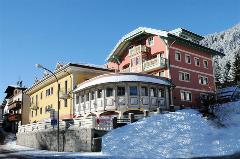 Hotel Rezidence La Meisules - Pozza di Fassa