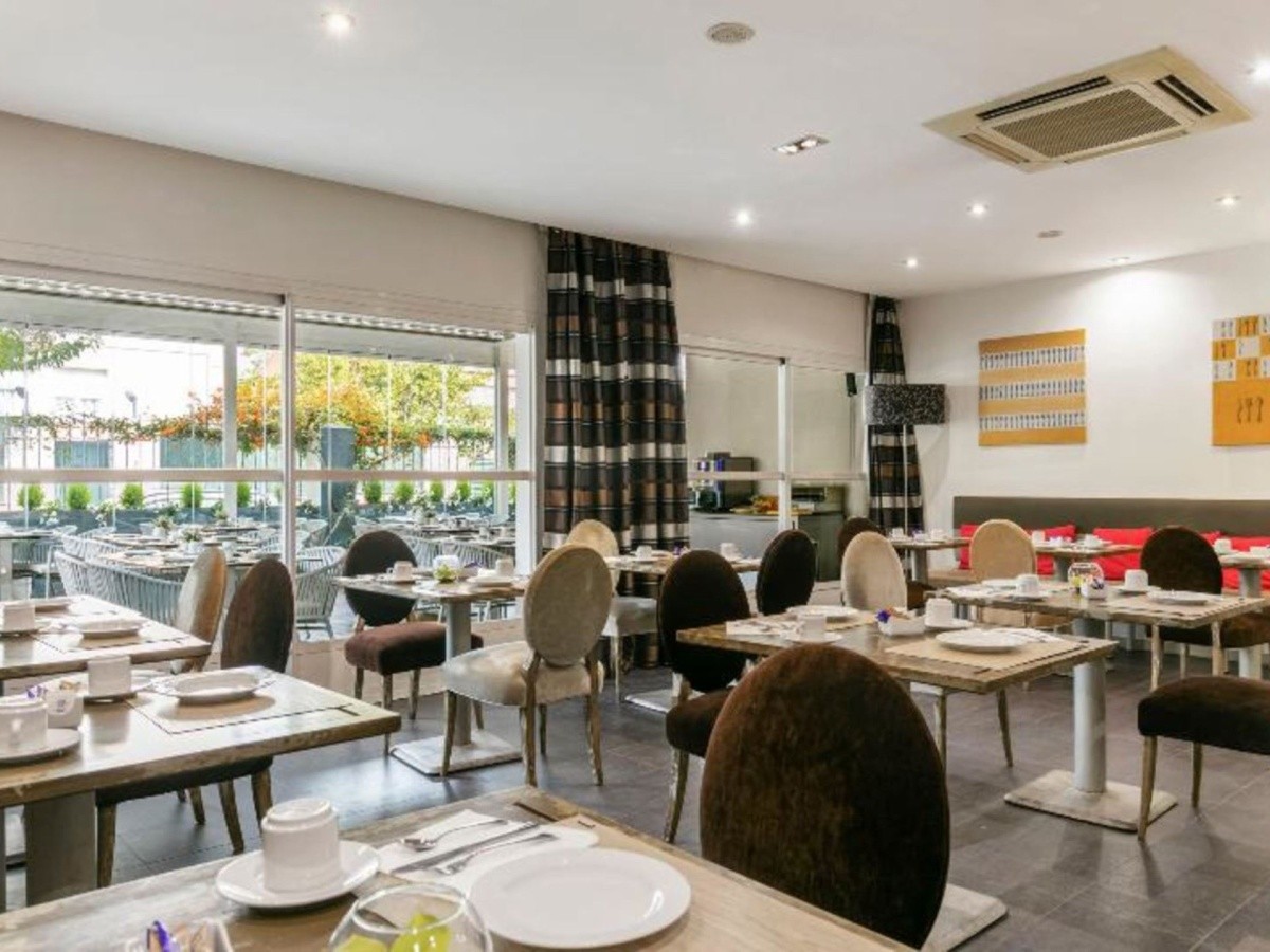 Hotel Globales Acis y Galatea - Madryt