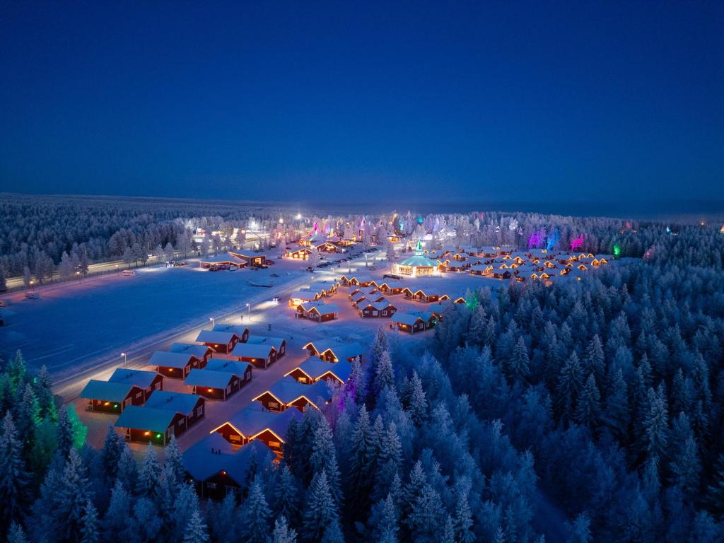 Hotel Santa Claus Holiday Village