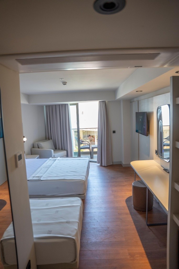 Hotel Avia Resort & Spa