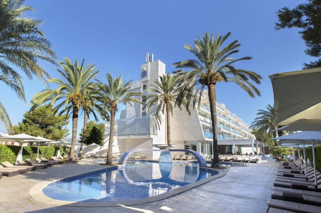 Hotel Playa De Muro Suites