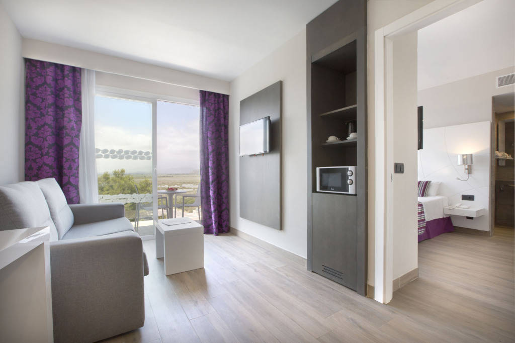 Hotel Playa De Muro Suites
