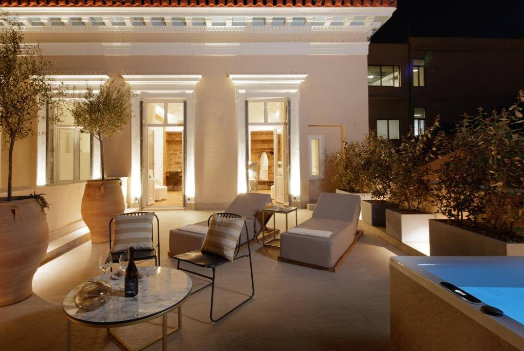 Hotel La Divina Aria Hotels