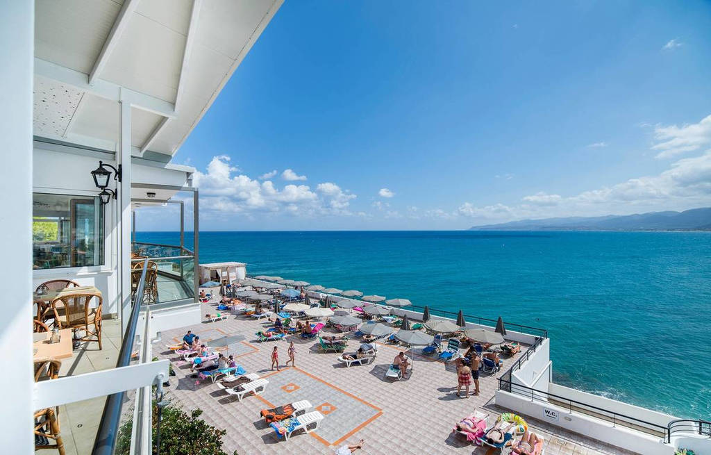 Hotel Horizon Beach