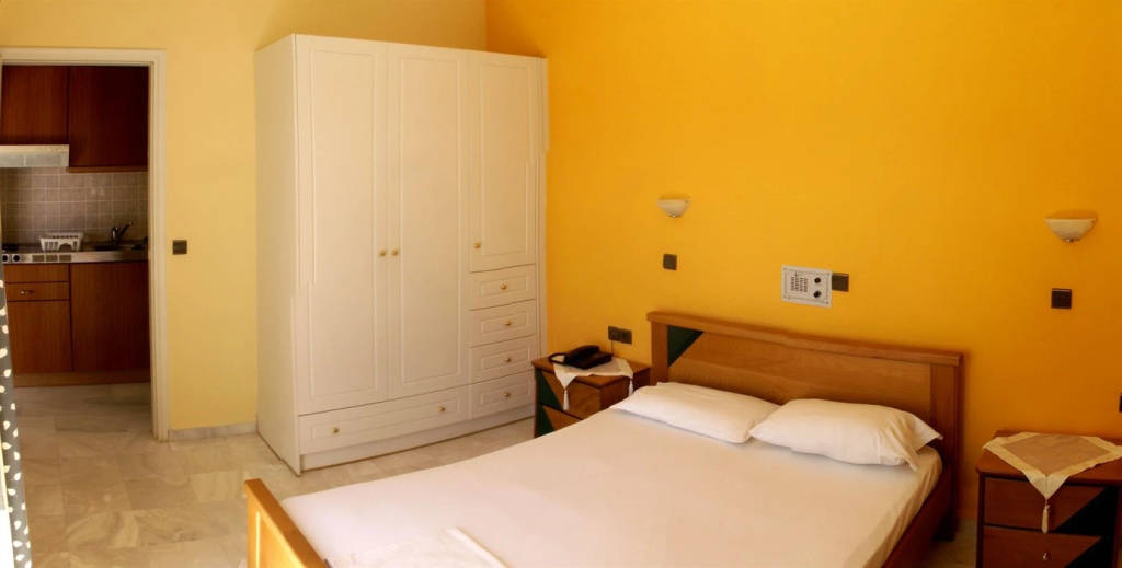 Hotel Athena