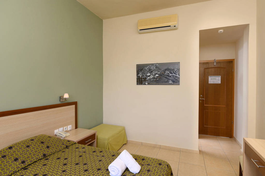 Hotel Alianthos Beach
