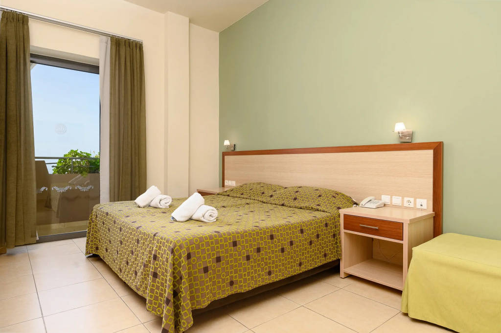 Hotel Alianthos Beach