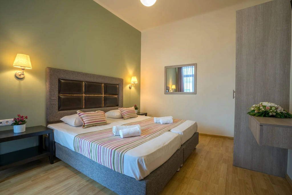 Hotel Alianthos Beach