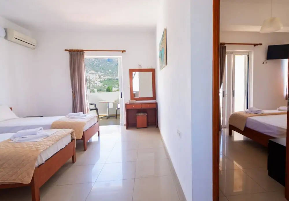 Hotel Sifis Studios