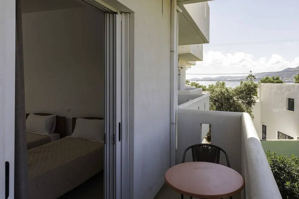 Hotel Sifis Studios