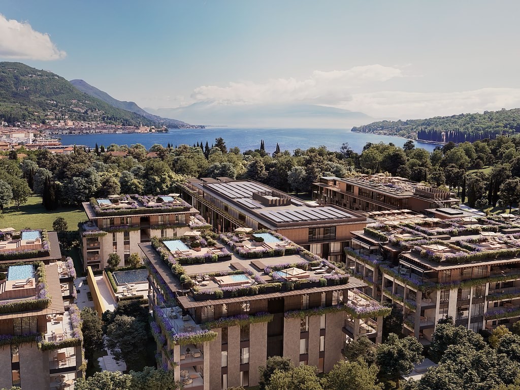 2410_falkensteiner-park-resort-lake-garda-rendering-ext_AC1162_VP02_Exterior_Birdview_Rev04-gigap...1.jpg