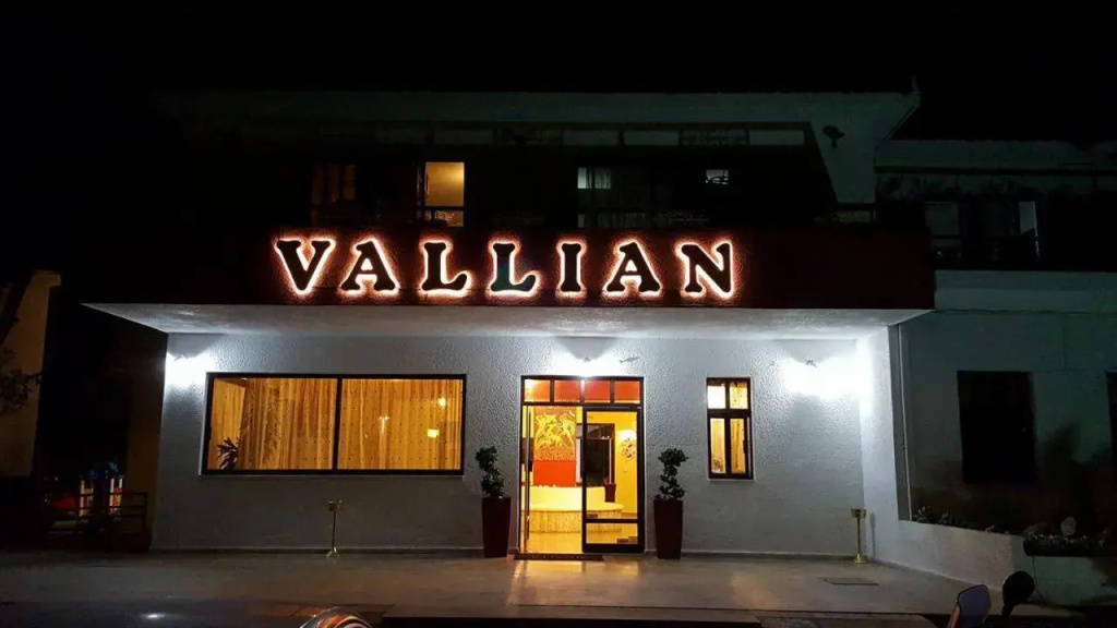 Hotel Vallian Village