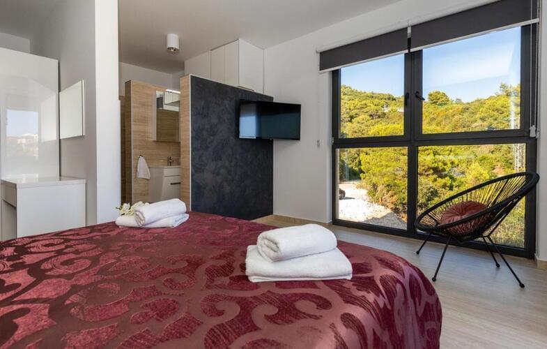 Hotel Villa Delux View