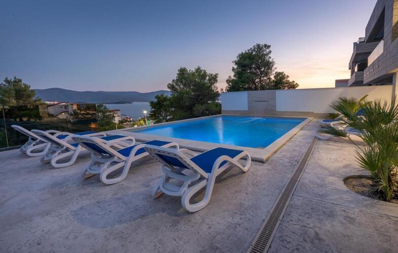 Hotel Villa Delux View