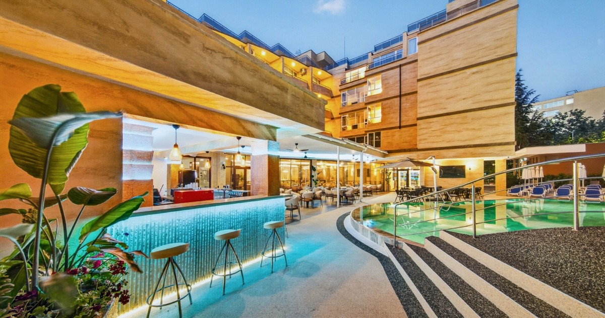 Hotel Opal