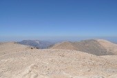 výhľad z hory Pachnes 2453 m.n.m.