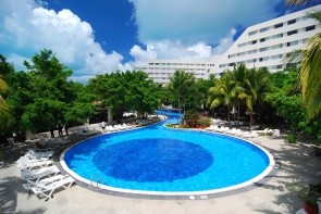 Grand Oasis Palm Resort & Spa