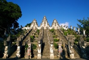 Hinduistický chrám Pura Lempuyang