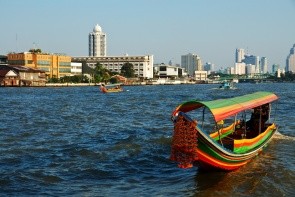 Plavby po řece Chao Phraya