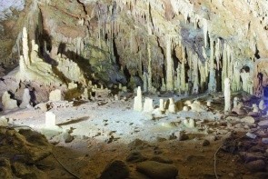 Jaskyňa Diros