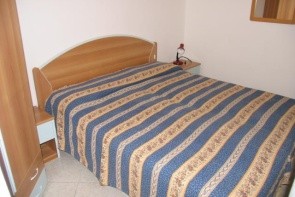 Condominio Bianco Nero