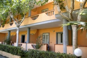 Villagio Old River