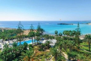 Nissi Beach