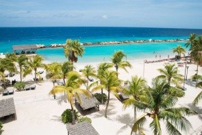 Lionsdive Beach Resort