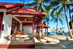 First Bungalov Beach Resort