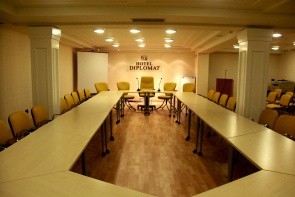 Diplomat (Tirana)