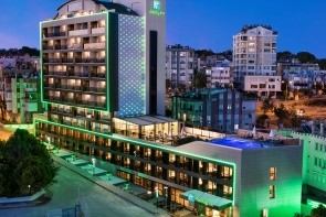 Holiday Inn