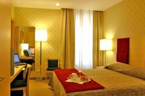Holiday Inn Milan Garibaldi Station