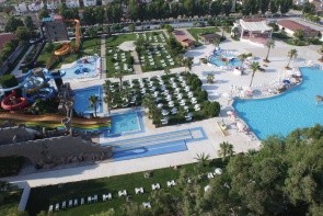Risus Aqua Beach