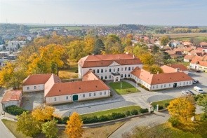 Zámek Dukovany