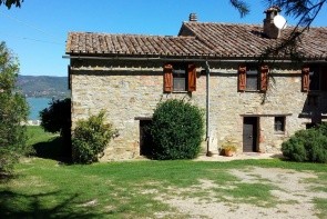Villaggio Cerquestra (Monte Del Lago)