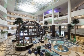 Movenpick Grand Al Bustan (Ex Roda Al Bustan)