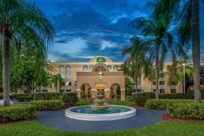 La Quinta Inn & Suites Miami Lakes