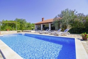 Villa Lavinia (Kavran)