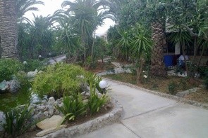 Sandy Beach Akti Manos