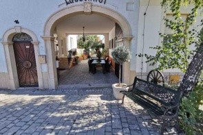 Laubenhof