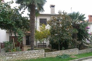 Darinka Apartman