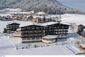 Riders In (Ex. Tyrol)