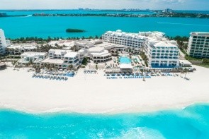 Wyndham Alltra Cancun (Ex.panama Jack Resort)