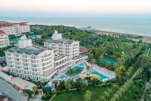 Royal Atlantis Beach