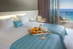 Suitopia Sol Y Mar Suites Hotel (Calpe)