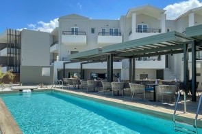 Mare Blue & Suites