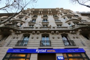Kyriad Paris 18 - Porte De Clignancourt - Montmartre