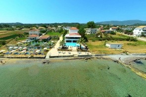 Belussi Beach