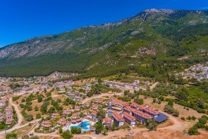 Sunshine Holiday Resort